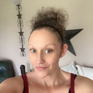 Meet your Posher, Mandy